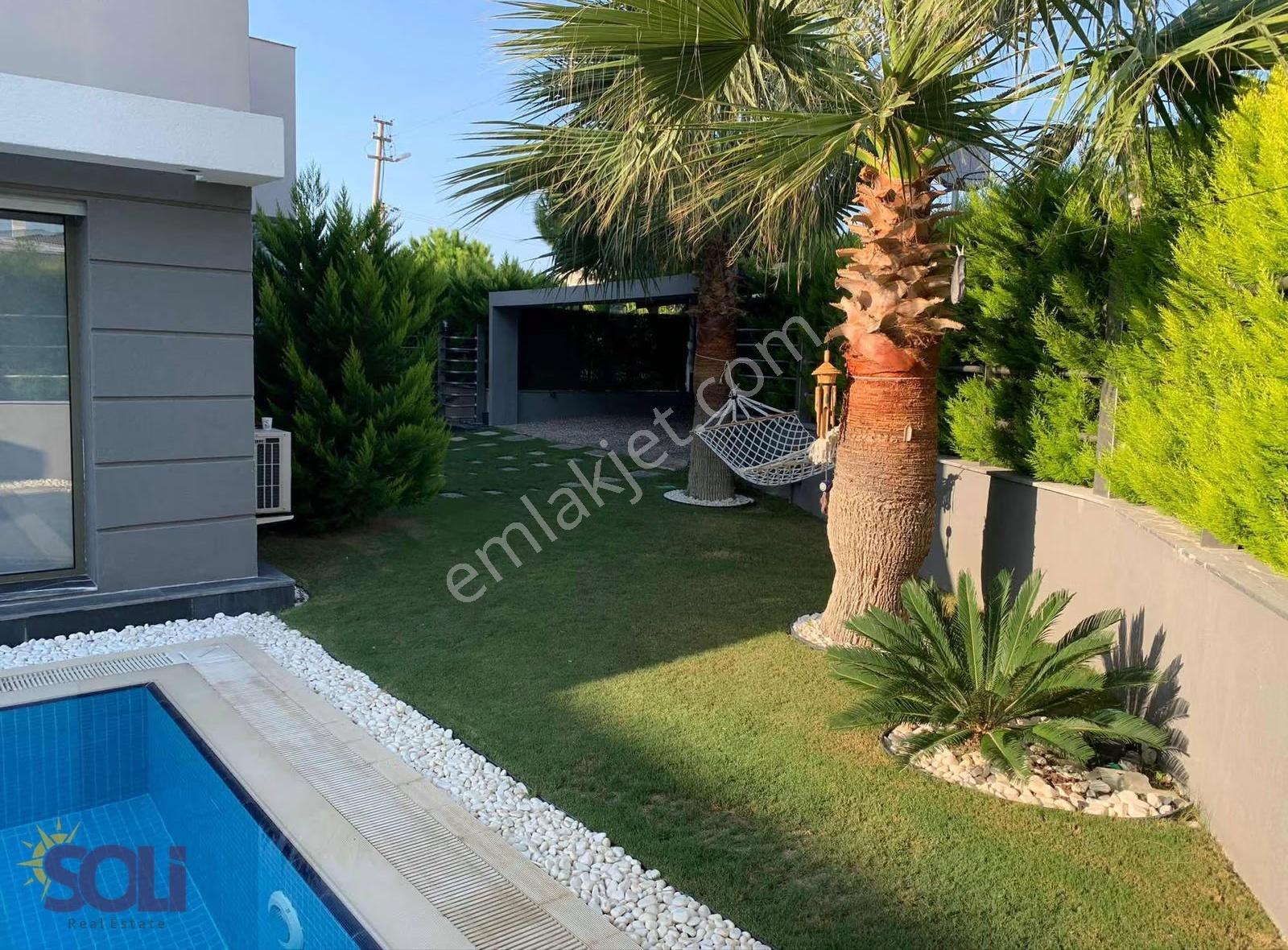 Soli- Çeşme Şifne Kaya Port Site Kiralık Özel Havuzlu 3+1 Villa - Görsel 15