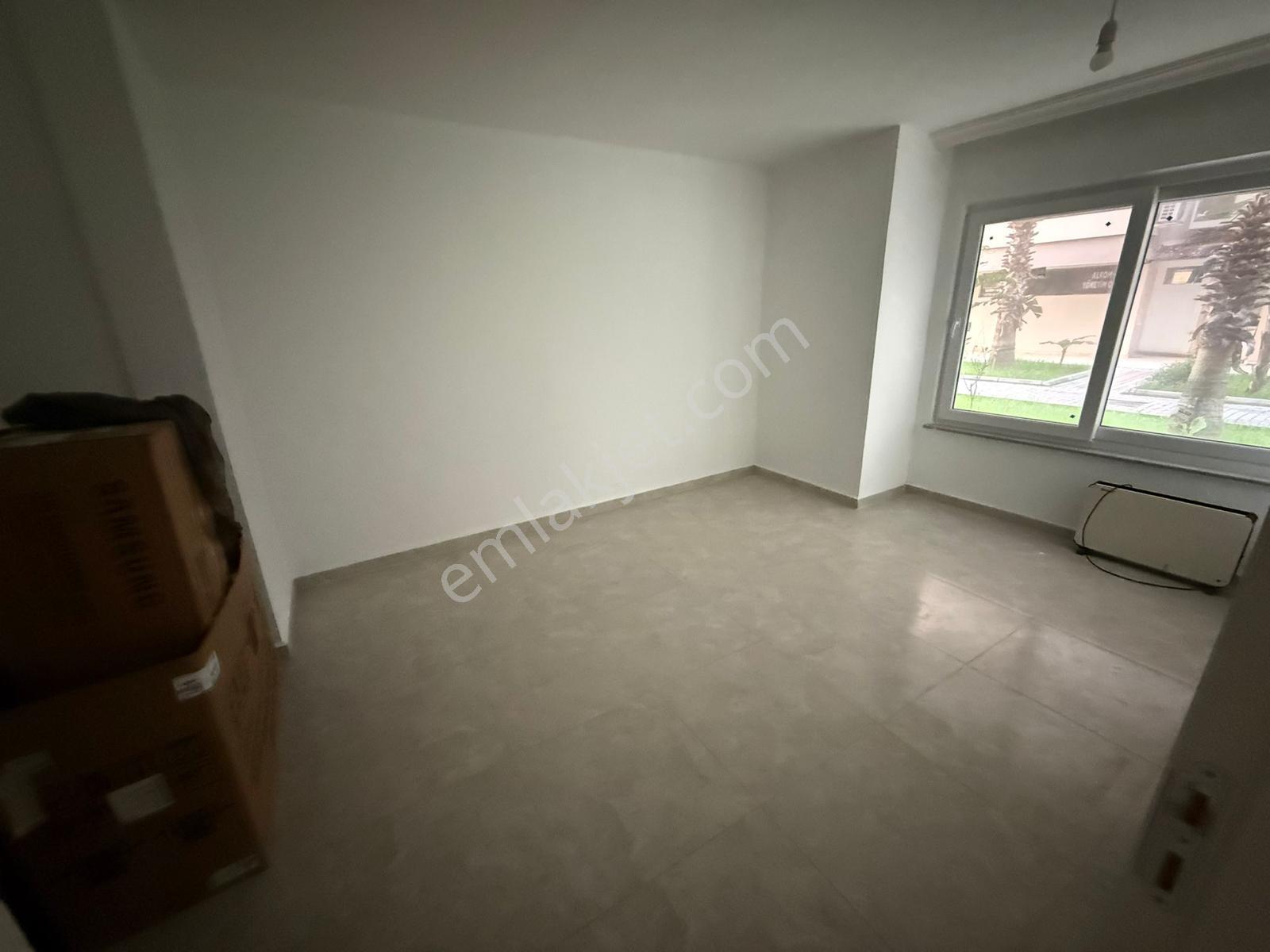 Denize Sıfır Alkom 1 Sitesinde | Komple Yenilenmiş Sıfır 2+1 - Görsel 11
