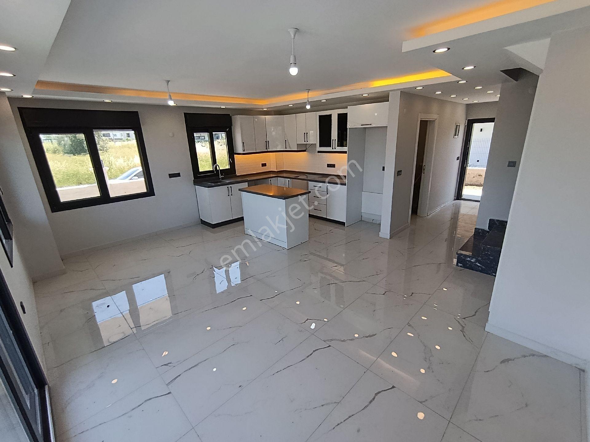 Taş Emlak'tan Deniz Manzaralı Sıfır Villa - Görsel 7