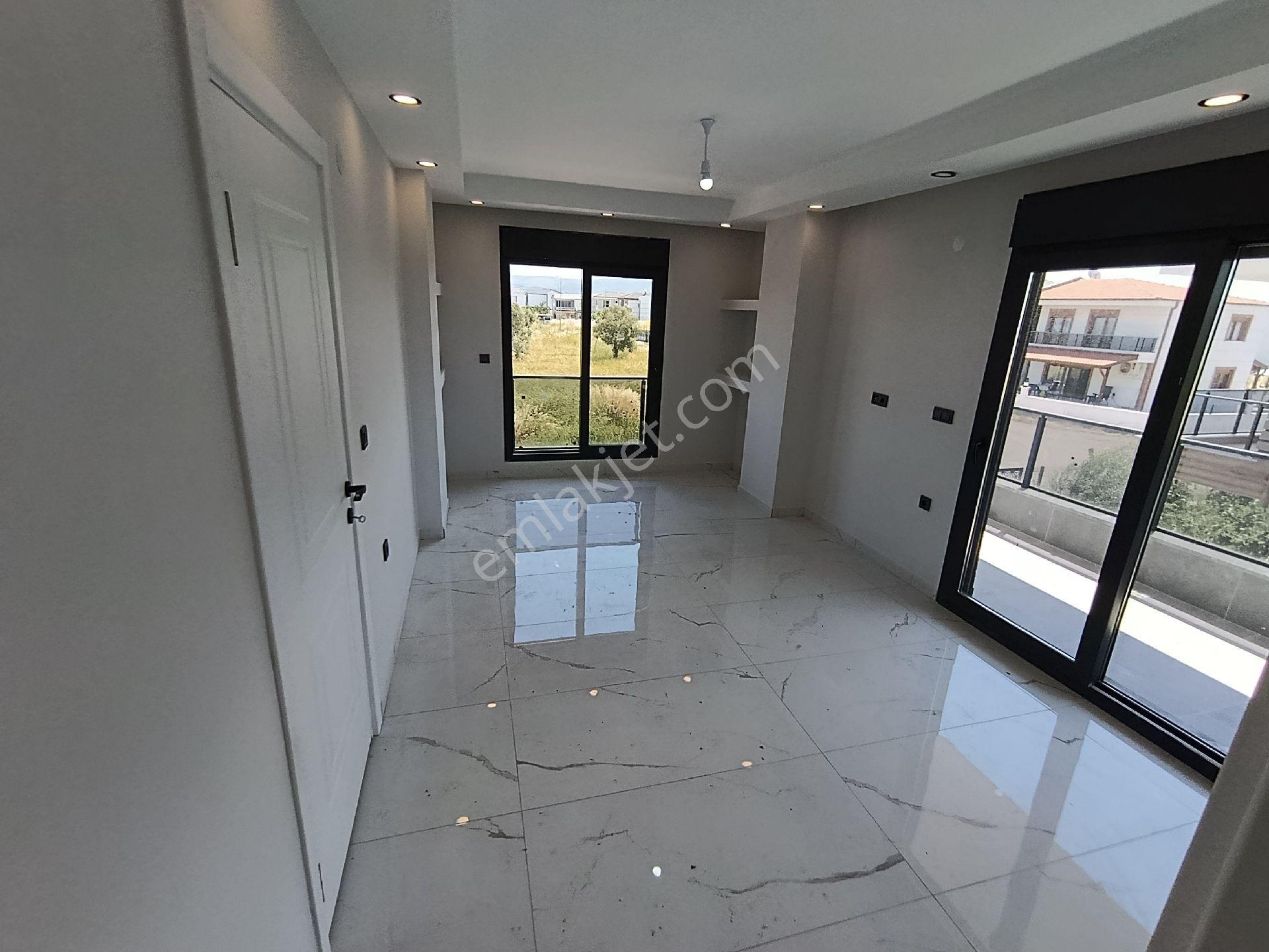 Taş Emlak'tan Deniz Manzaralı Sıfır Villa - Görsel 29