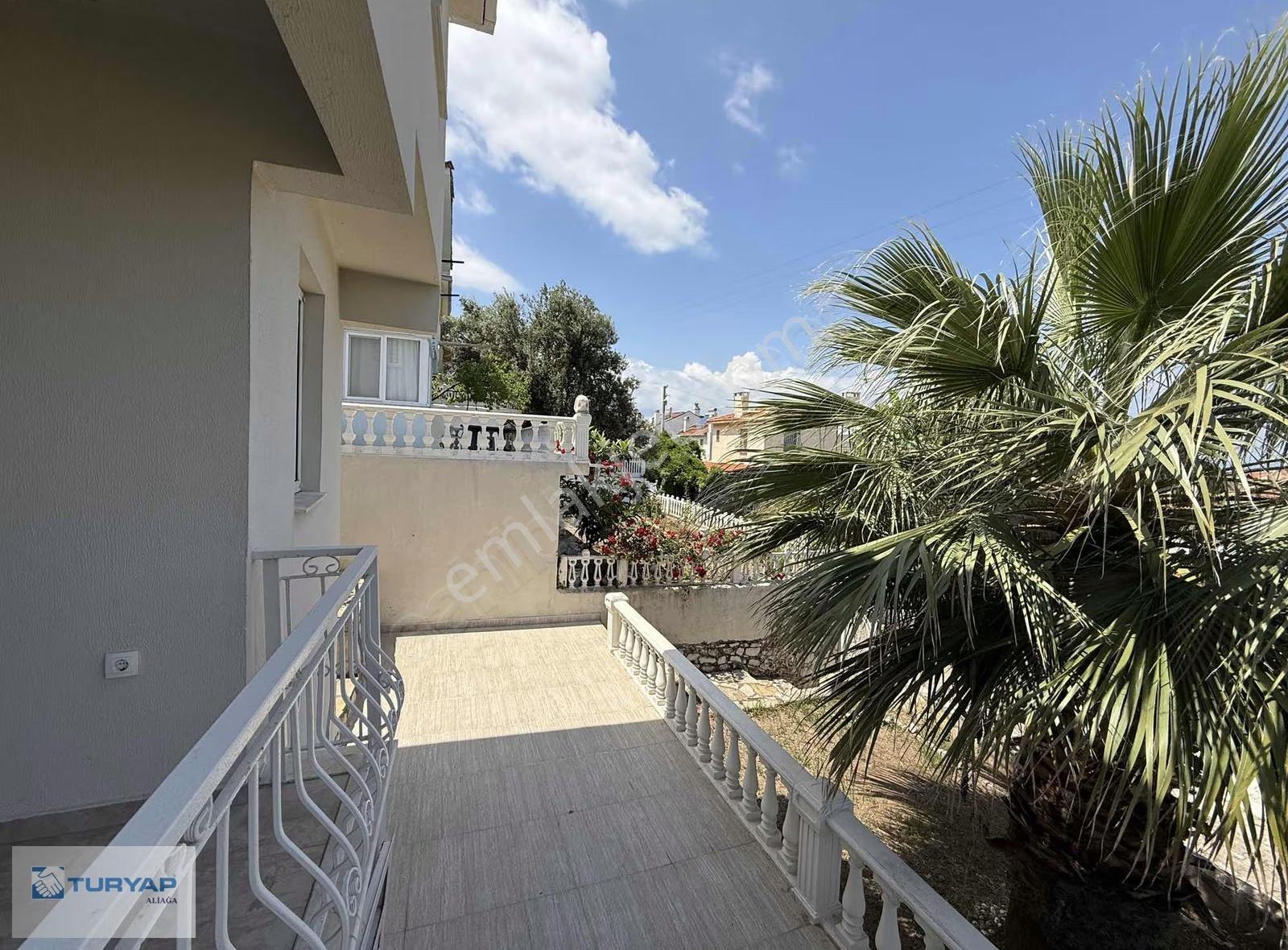Yenifoça Da Deniz Manzaralı Satılık 3+1 Eşyalı Müstakil Villa - Görsel 6