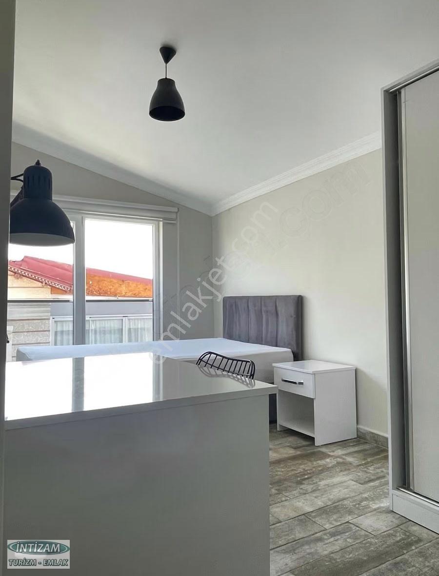 Şehir Merkezinde Lux 1+1 Kiralık Daire (yakıt+su Dahil) - Görsel 5