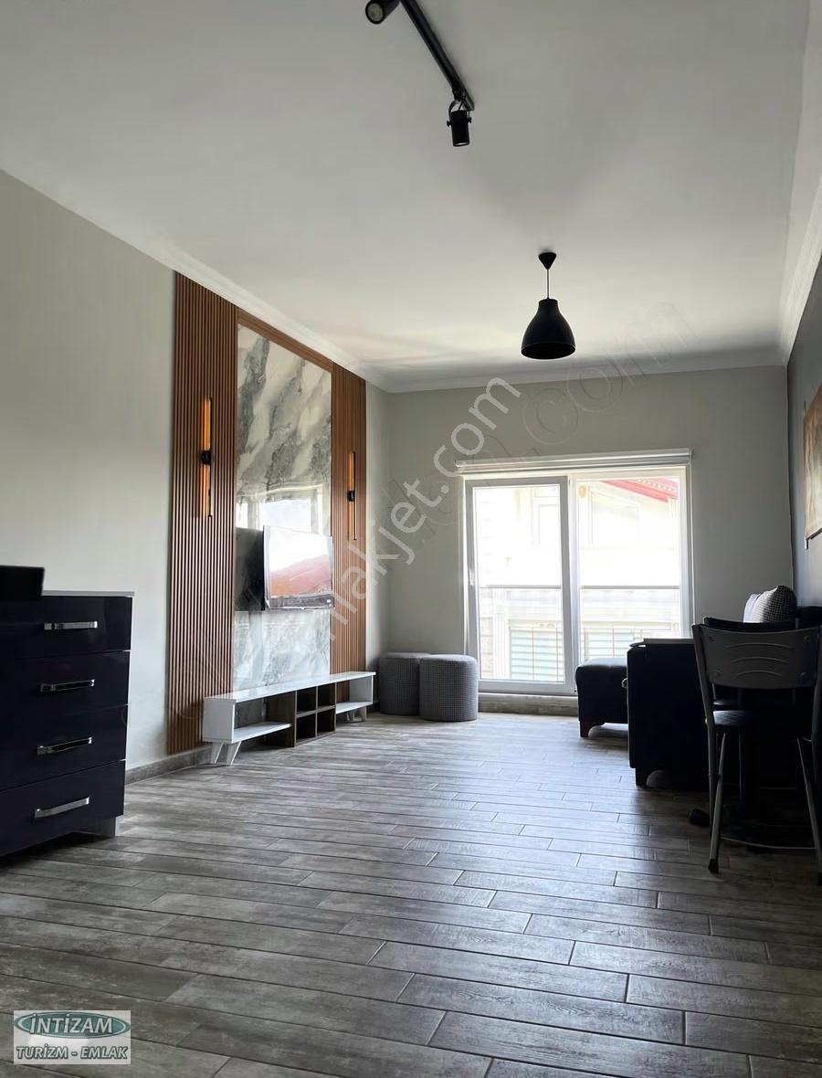 Şehir Merkezinde Lux 1+1 Kiralık Daire (yakıt+su Dahil) - Görsel 9