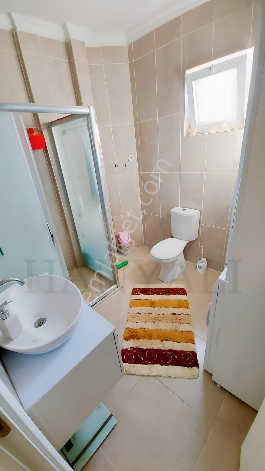 Sarımsaklıda Havuzlu Sitede Köşe Konumlu 3+1 Dubleks Villa - Görsel 35