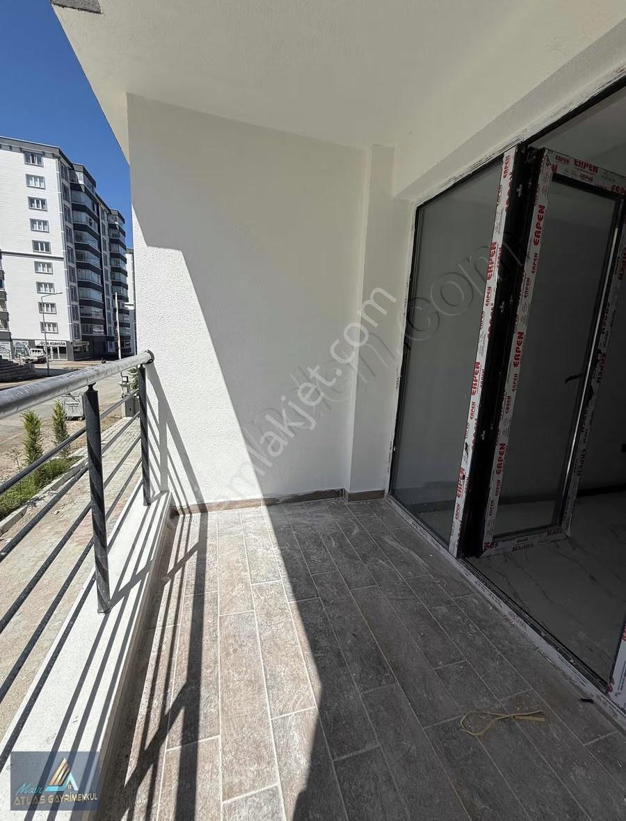 Atakum Eğitim Araştırma Ekbinası Karşısı Satılık 1+1 Lüks Daire - Görsel 10