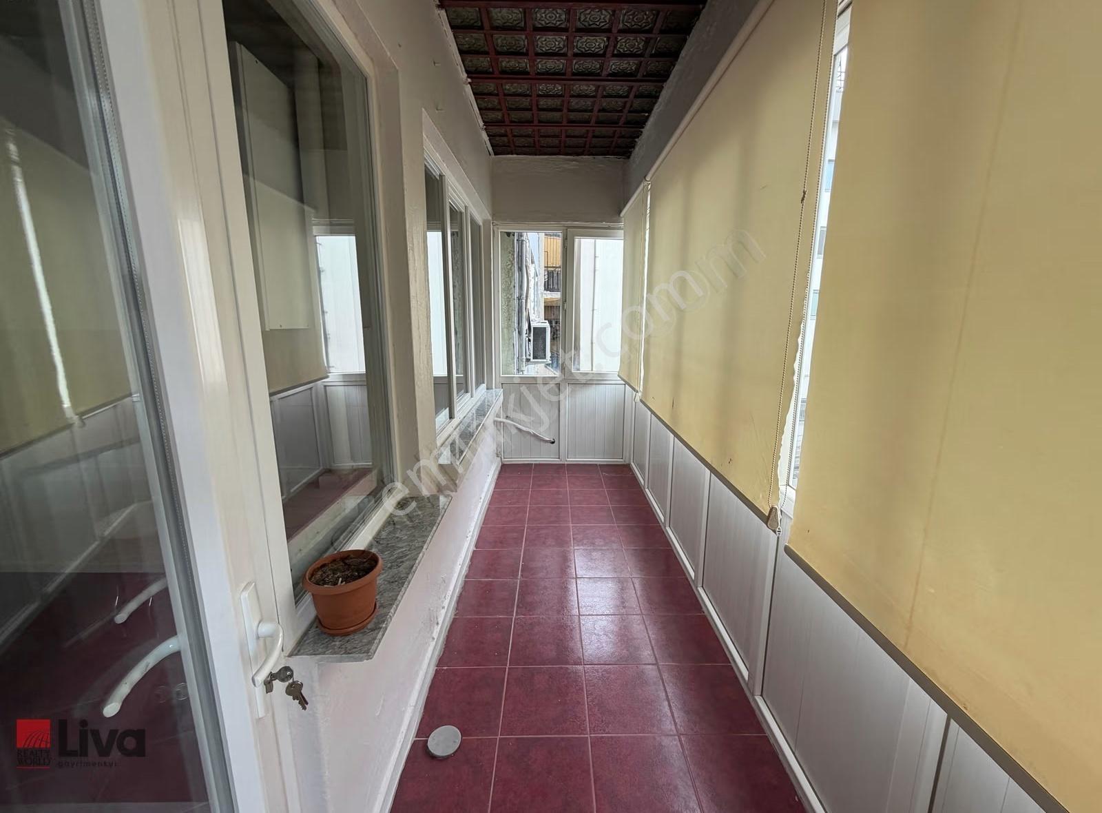 Çarşı Merkezde Kiralık Ofis - Görsel 9