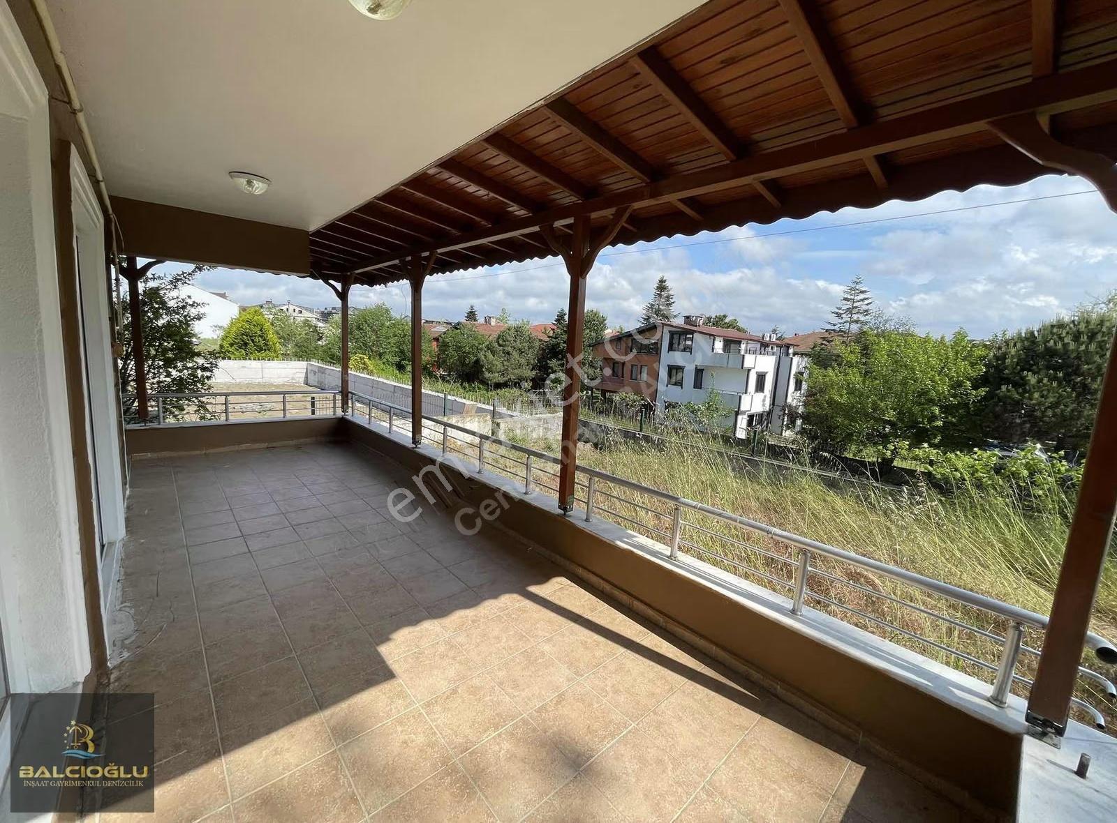 Balcıoğlundan Merkez Plajda Bahçe Katı Uygn Fiytlı Genş 2+1daire