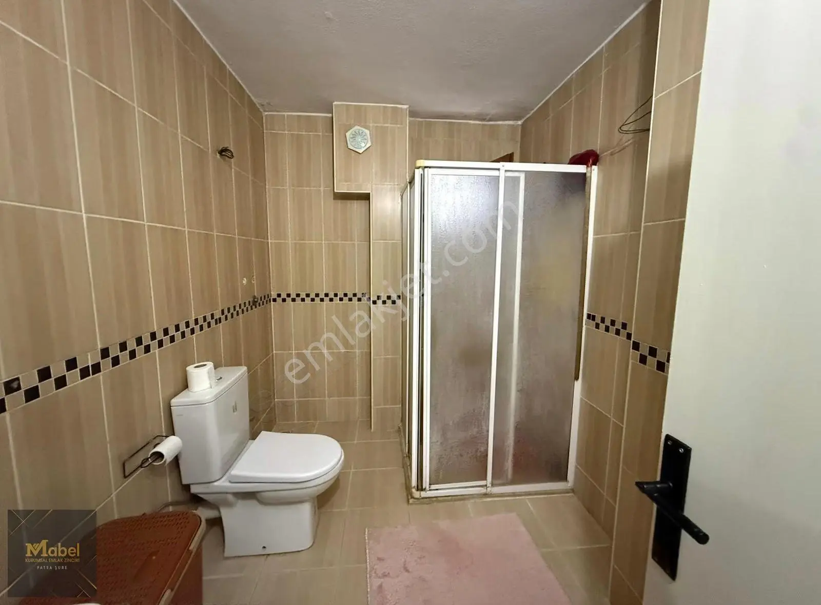 Sakarya Mah Şifa Tıp Merkezinin Üst Tarafında Satılık 3+1 Daire - Görsel 2