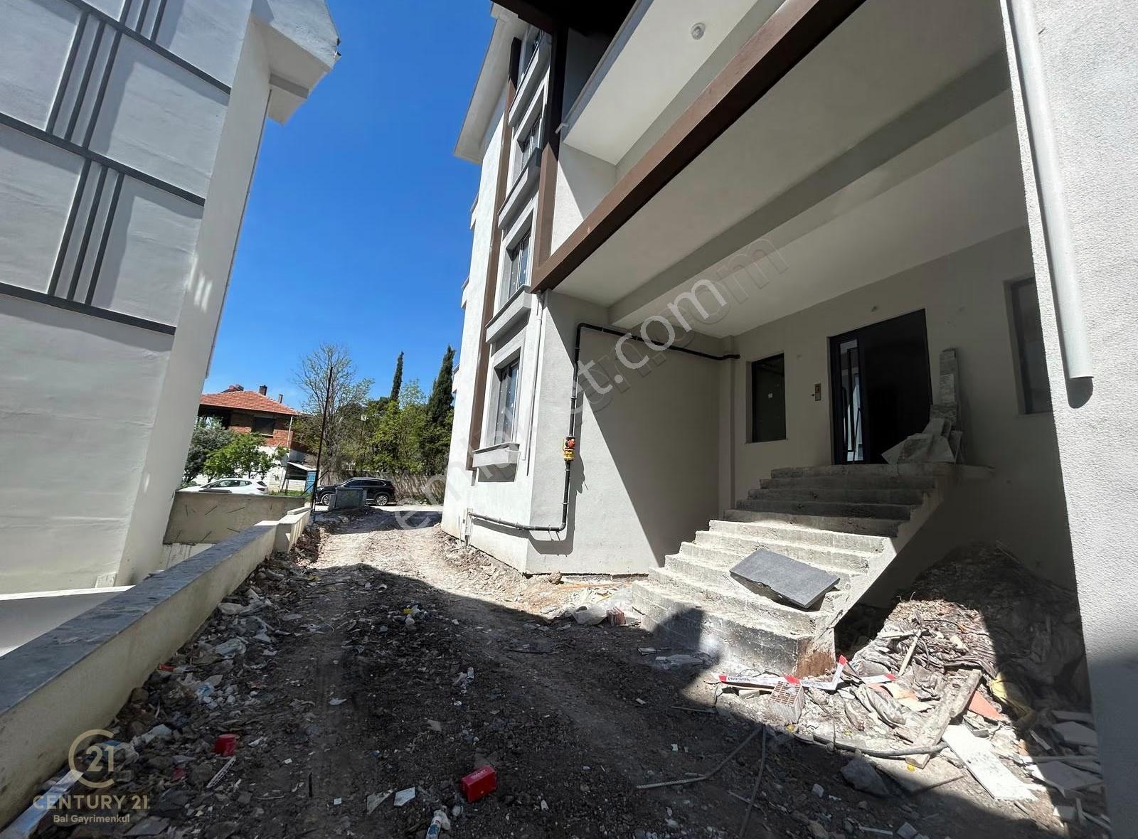 C21 Bal'dan Bahçelievler Mah. 1+1 Satılık Daire - Görsel 2