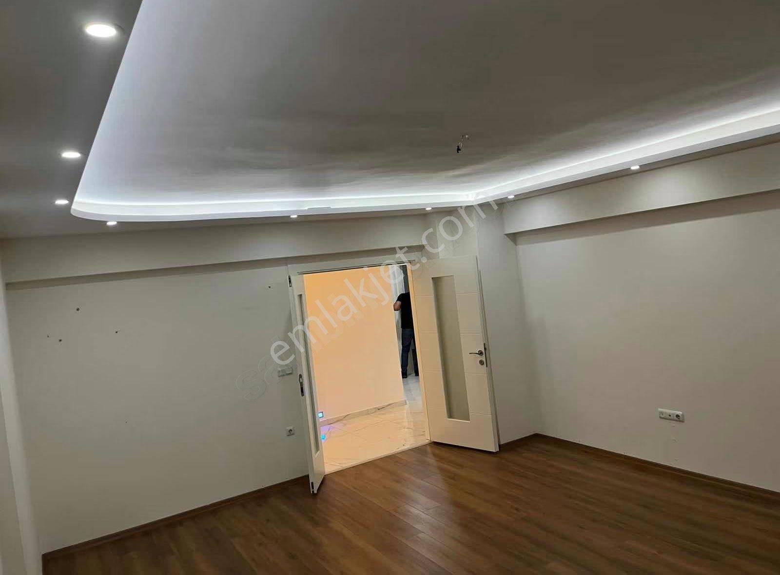 Zafer Mahallesi Rezidanslar Bölgesinde Kiralık 2+1 - Görsel 13
