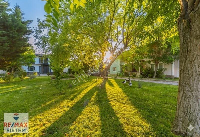 *afyon Korel As Villalarında Doğayla İç İçe Özel Termal Villa* - Görsel 21