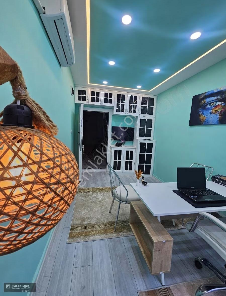 Emlakparkdan Silifke Saray Mah. De Eşyalı Kiralık Ofis - Görsel 2