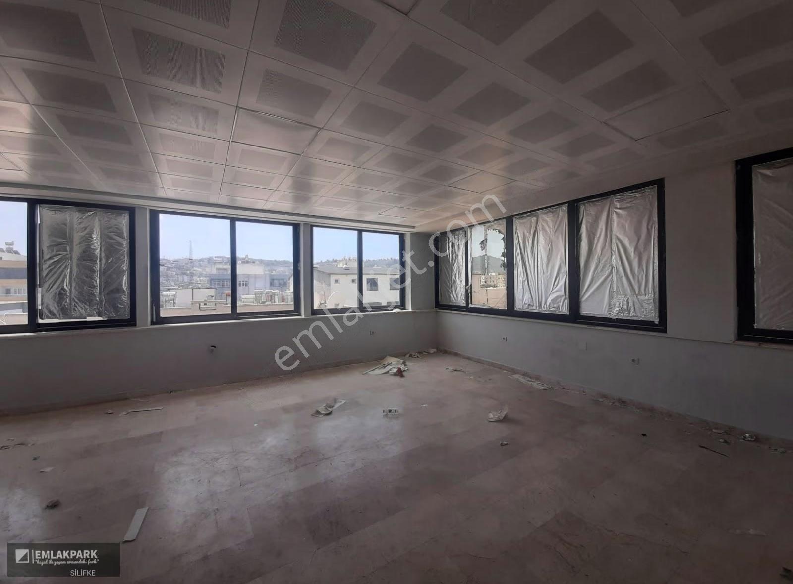 Emlakparkdan Saray Mah. De Kiralık Teras Kat 300 M2 İşyeri - Görsel 2