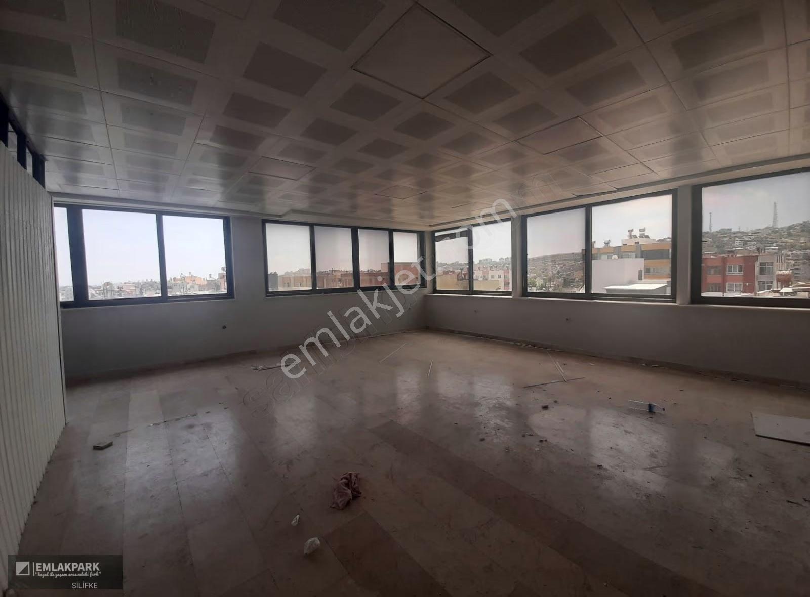 Emlakparkdan Saray Mah. De Kiralık Teras Kat 300 M2 İşyeri - Görsel 6