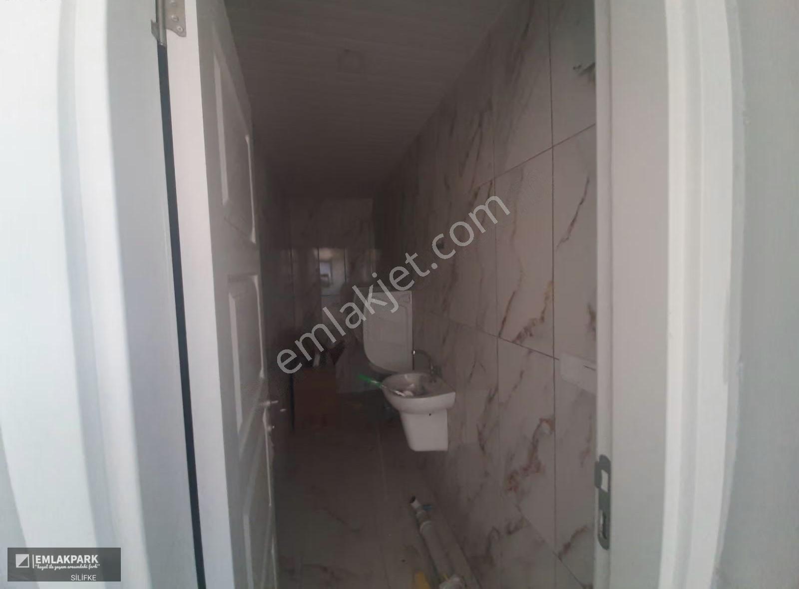 Emlakparkdan Saray Mah. De Kiralık Teras Kat 300 M2 İşyeri - Görsel 16