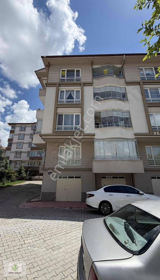 Zirve Emlak Kiralıyorr Yarenler 3+1 180m2 4.kat Asansörlü Daire - Görsel 13