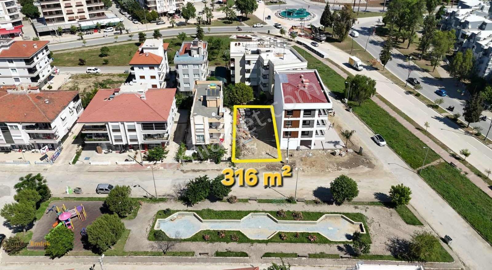 Yönter Emlaktan Şehir Merkezinde Konut İmarlı Arsa - Görsel 2