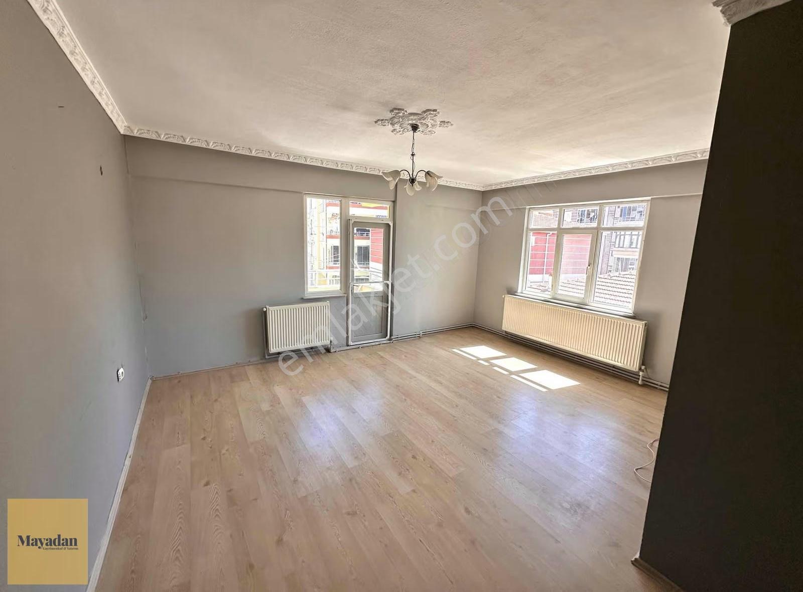 Kurtuluşta, Arakat 110 M2, İki Balkonlu, Kiralık 2+1 Daire - Görsel 13