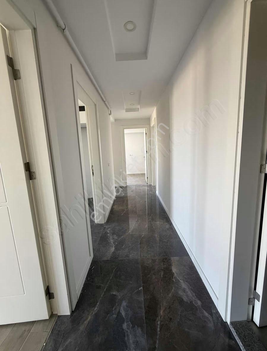 Denizli Şemikler Mahallesi'nde 3 + 1 150 Metre² Fırsat Daire - Görsel 8