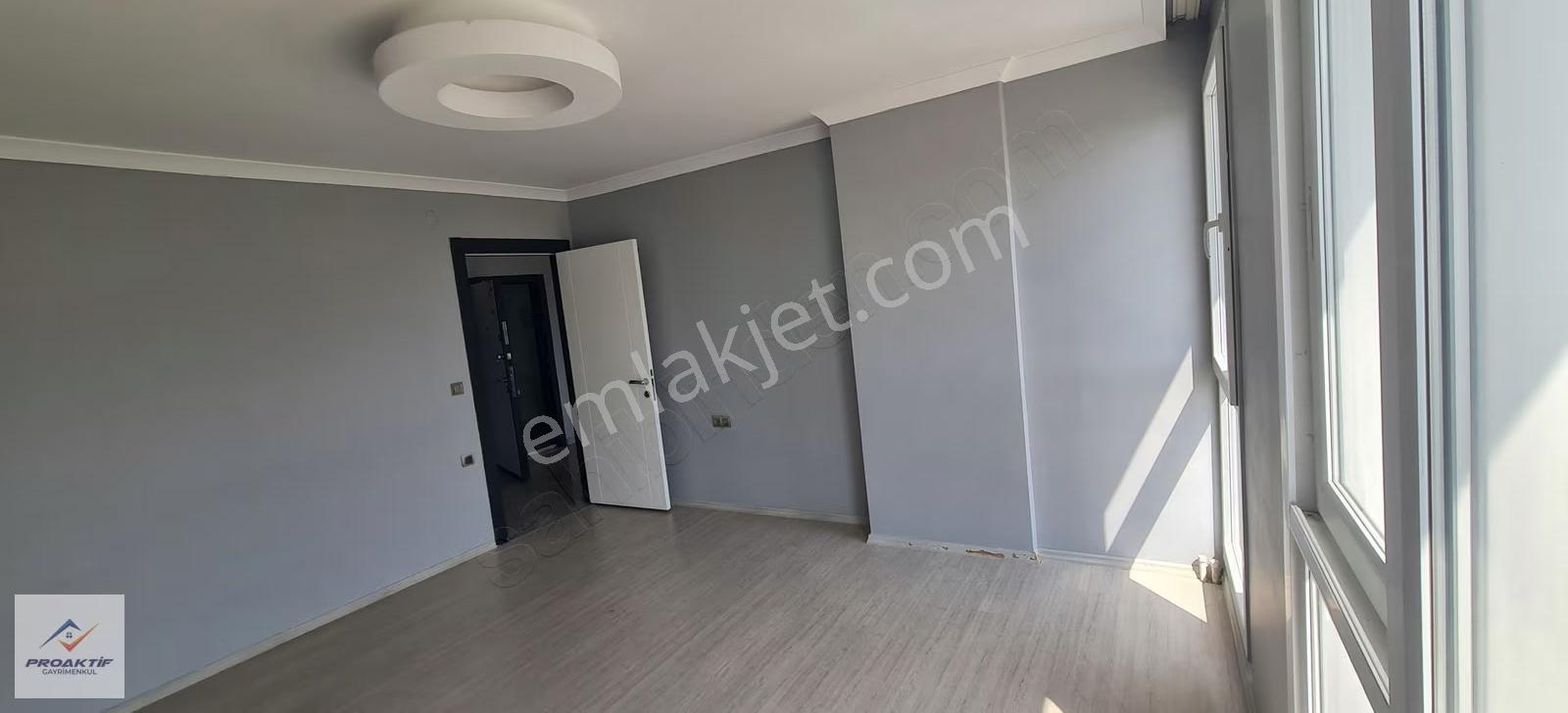 Öğretmenler Bulvarı Üzeri Merkezi Konumda Kiralık 1+1 Ofis - Görsel 19