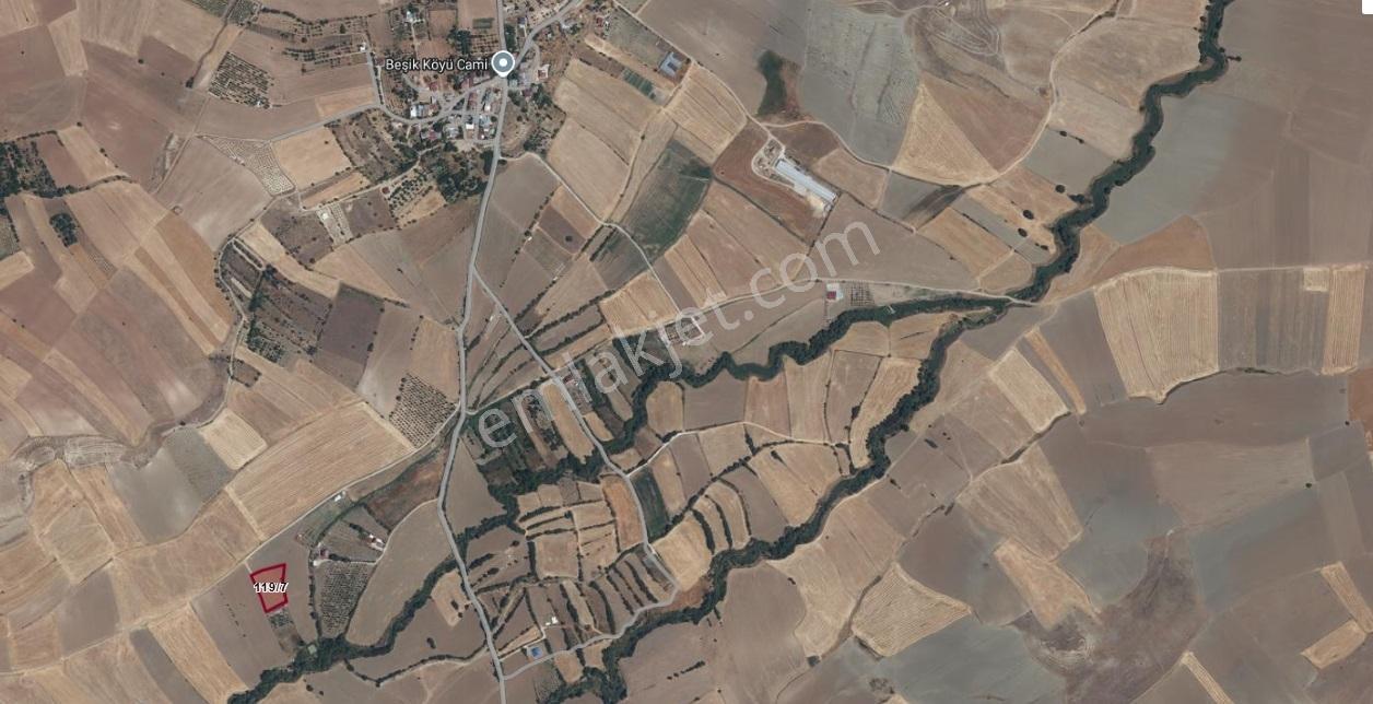 Larimar'dan Beşik Köyünde Sulu Bölgede Satılık 3,643 M2 Arazi - Görsel 3