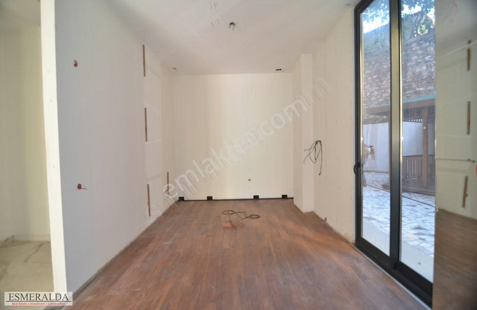 Alanya Atatürk Caddesinde 375 M2 Kiralık Dükkan - Görsel 3