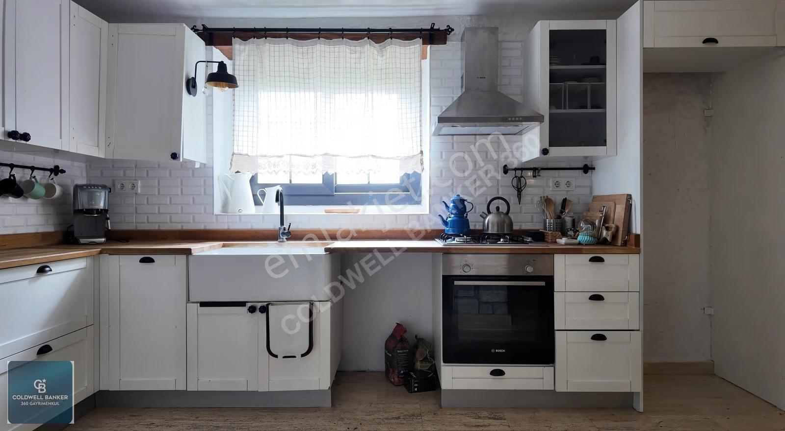 Urla Yağcılar Da Site İçinde Bahçeli 1+1 Kiralık Taş Loft Villa - Görsel 2
