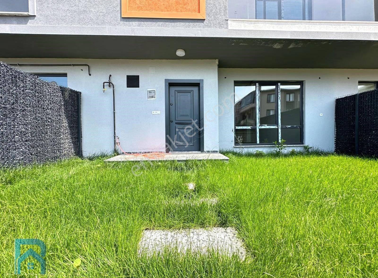 Müstakil Bahçeli Ve Birinci Sınıf İşçilik Ayrıcalıklı Villa - Görsel 7