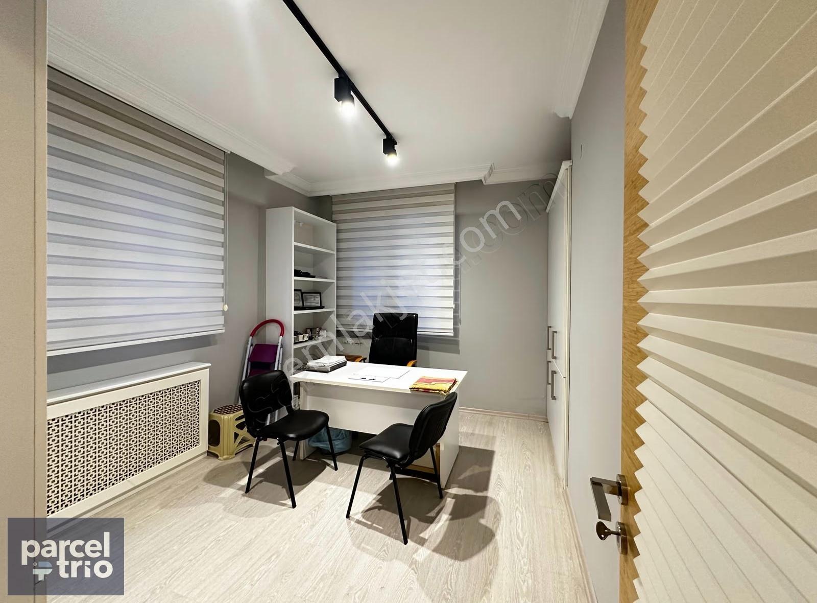 Şehrin En Kıymetli Noktasında Yüksek Prestijli Özel Tasarım Ofis - Görsel 20