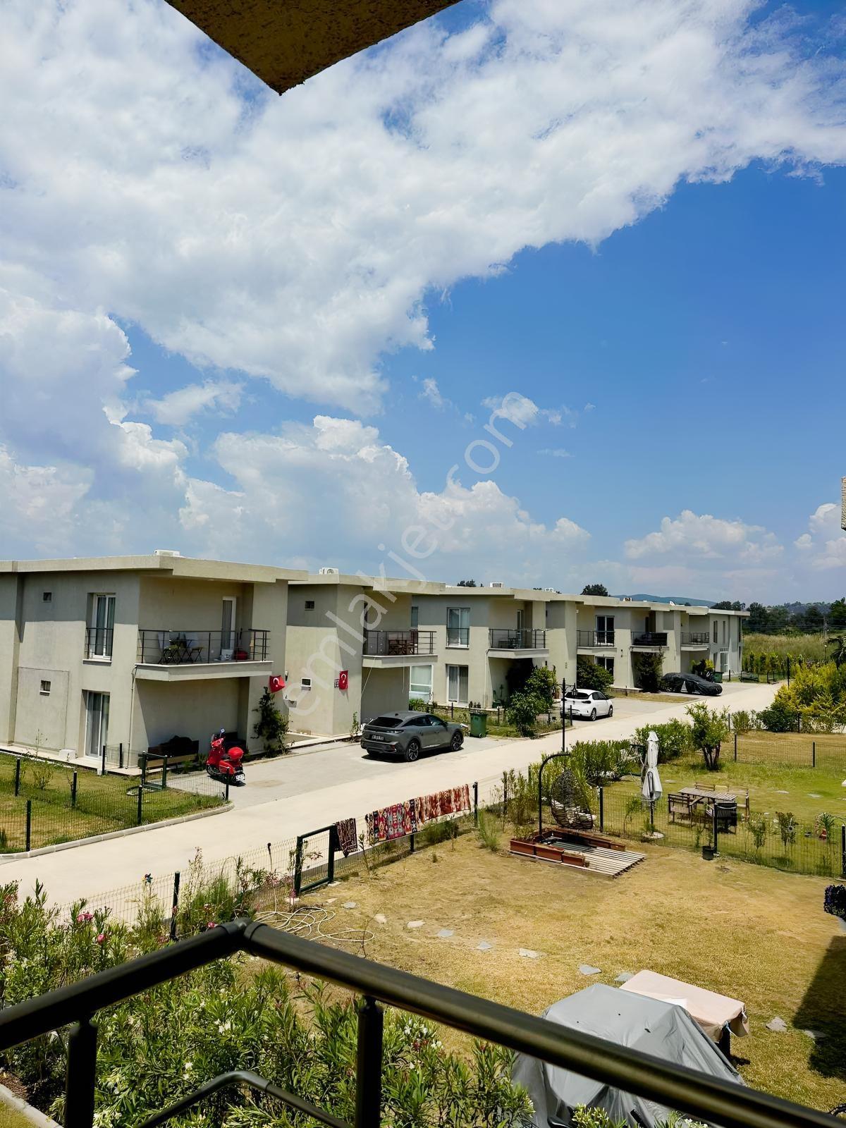 Milas Bodrum Yolu Meşelik Havuzlu Site 2+1 Eşyasız Kiralık Daire - Görsel 18