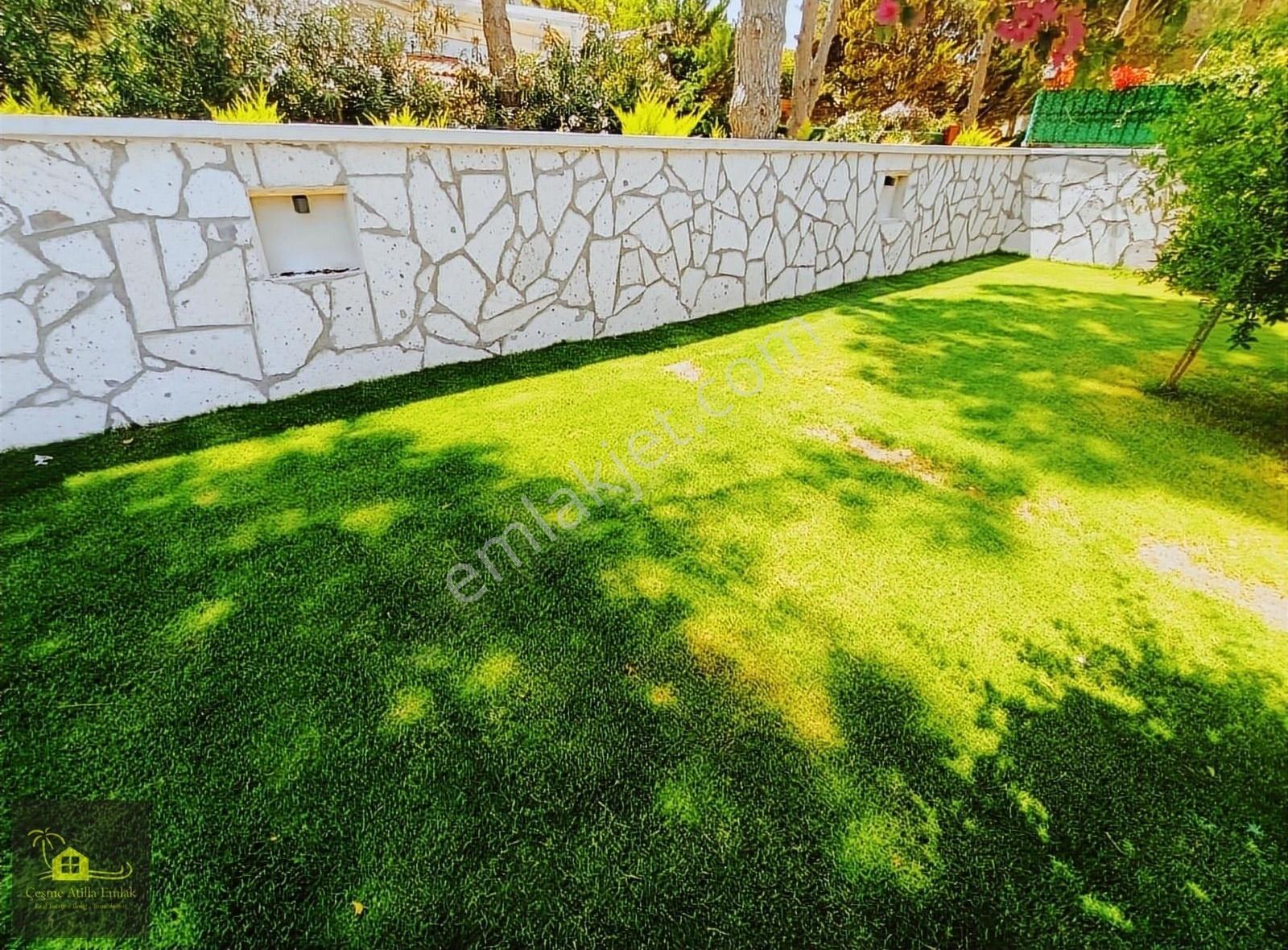 Çeşme Ilıca Oteller Bölgesinde Müstakil Havuzlu Kiralık - Görsel 23