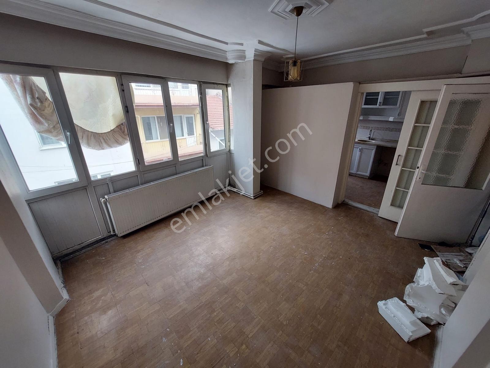 Gemlik Merkezde 2+1 80 M2 Arakat Kombili Daire - Görsel 8