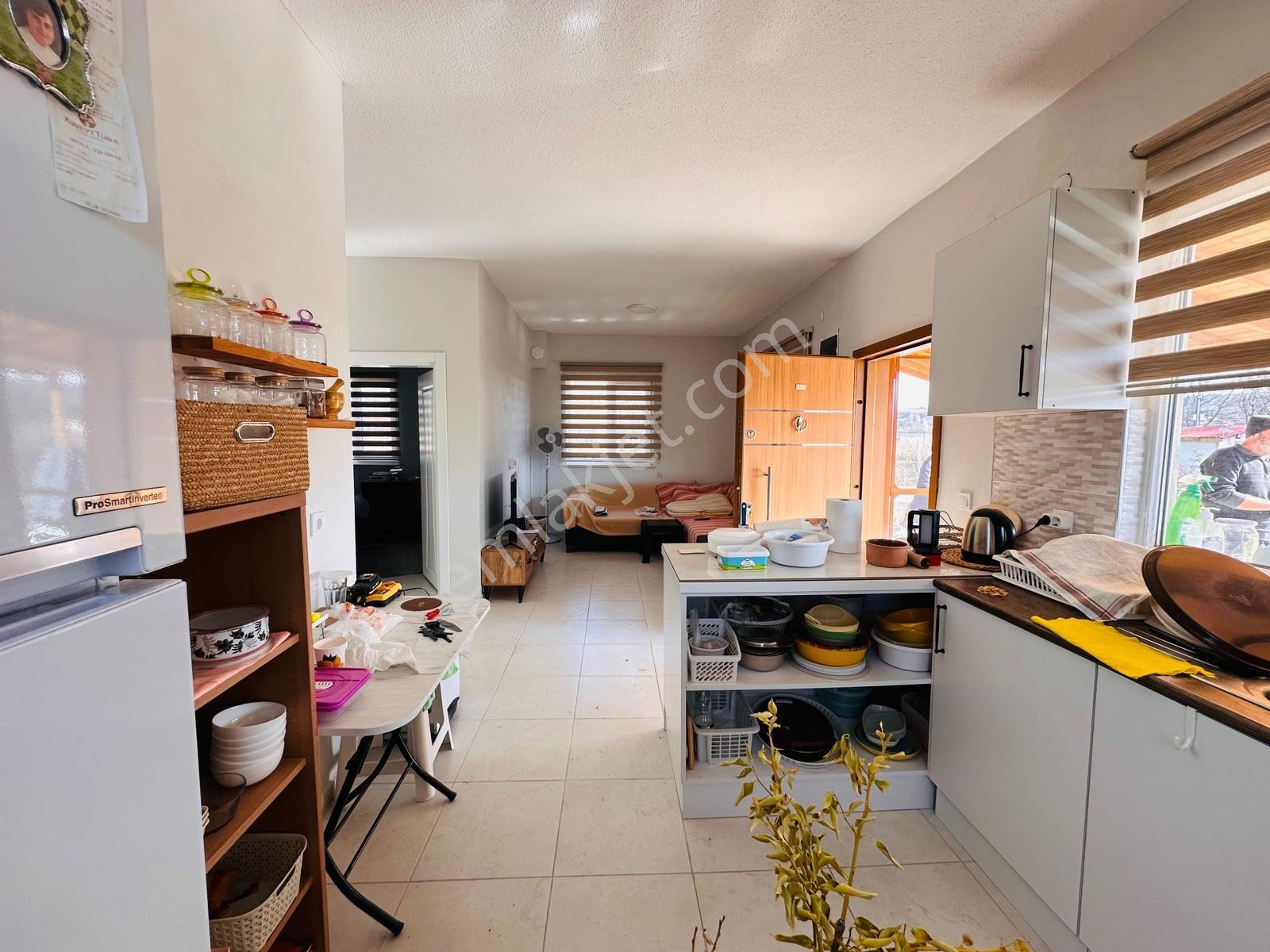 Eskişehi Yörükakçayır'da 1.665 M² Tarla İçerisinde Betonarme Ev - Görsel 12