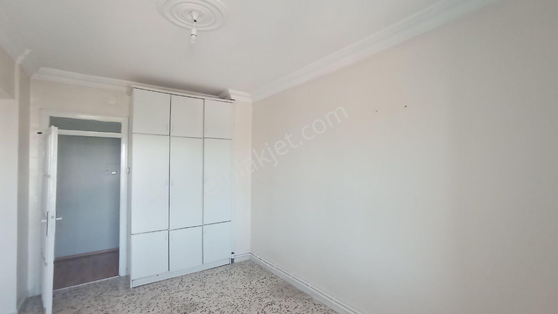 Kolejtepe Mahlesinde Asansörlü Isı Yalıtımlı 3+1 Temiz Daire - Görsel 13