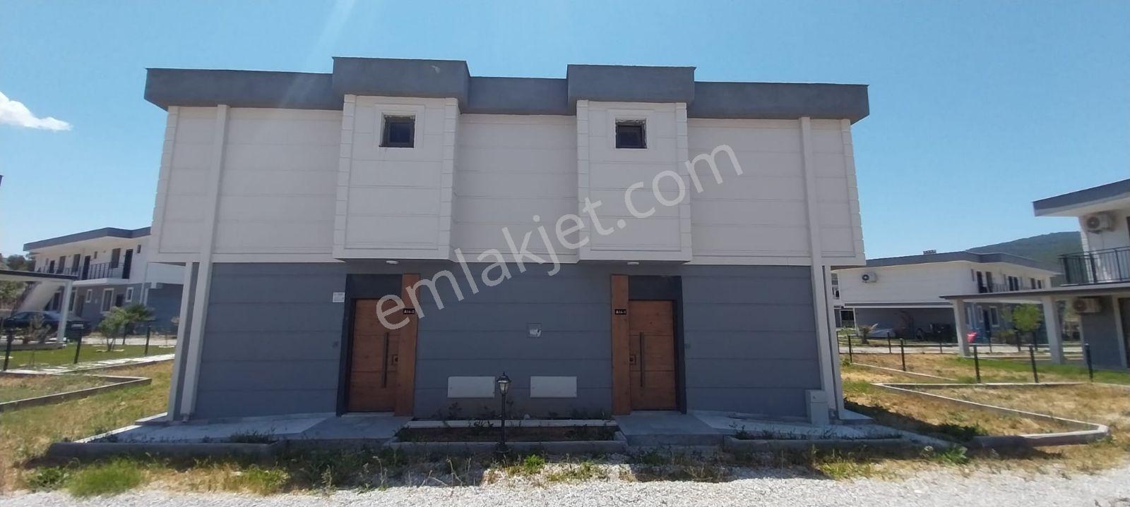 Milas Bodrum Havaalanına Yakın Kazıklı Koyunda 2+1 Villa Satılık - Görsel 15