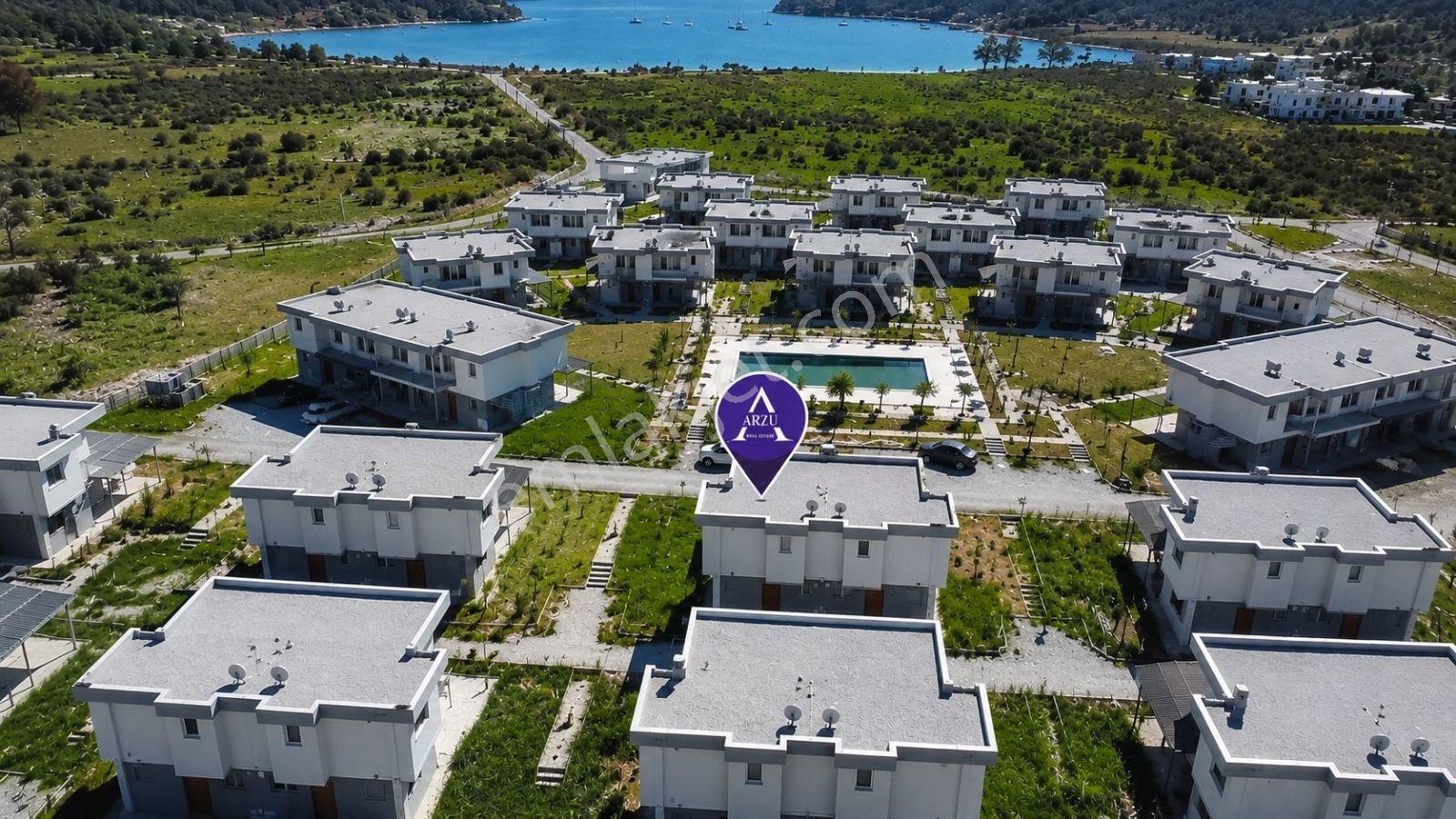 Milas Bodrum Havaalanına Yakın Kazıklı Koyunda 2+1 Villa Satılık