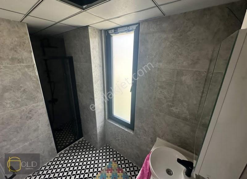 Güzelyalı Da Denize 200 Metre 6+1 Villa - Görsel 13