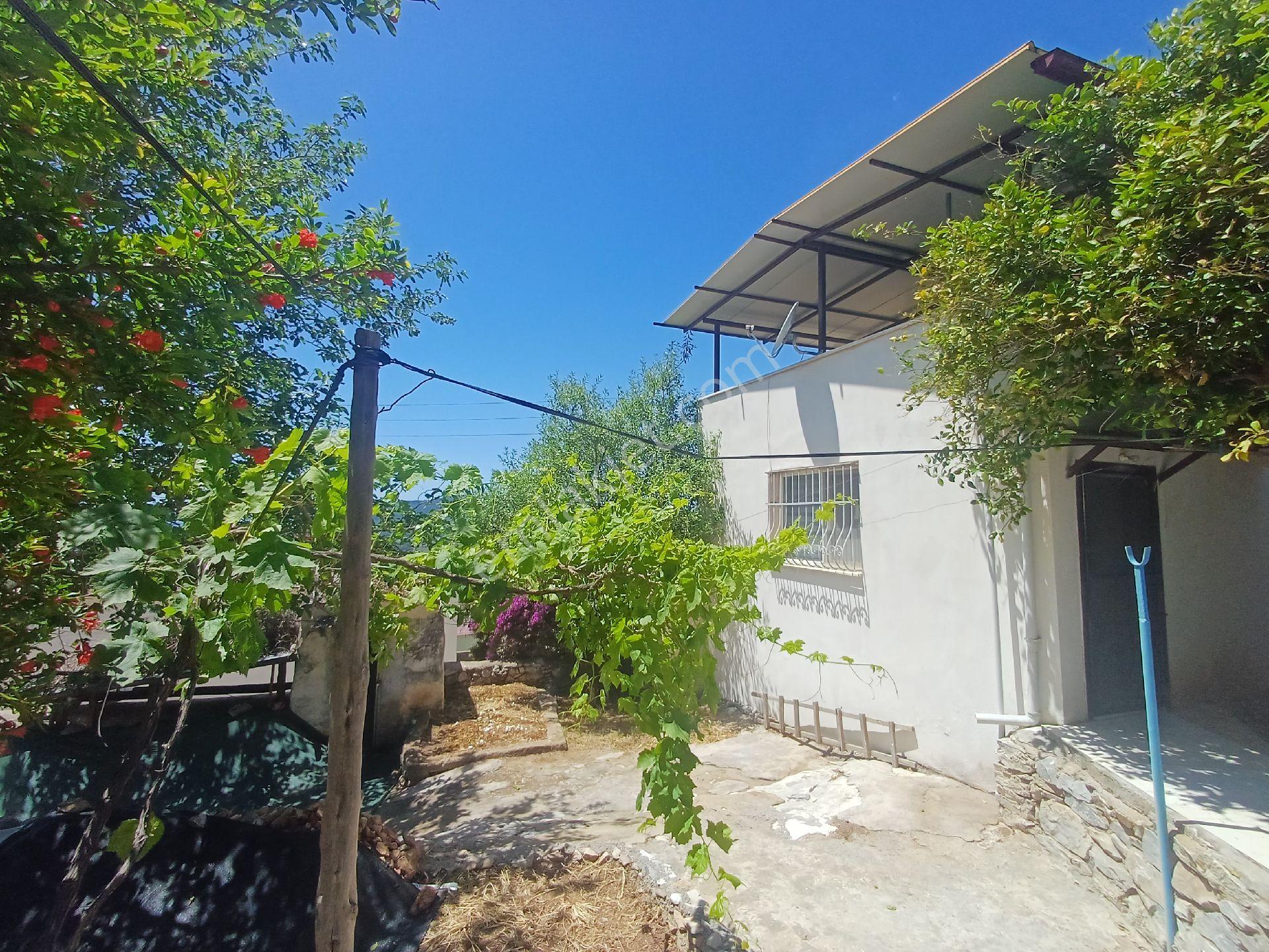Kazıkli Mahallesinde Esyali Satilik 2+1 Köy Evi - Görsel 35
