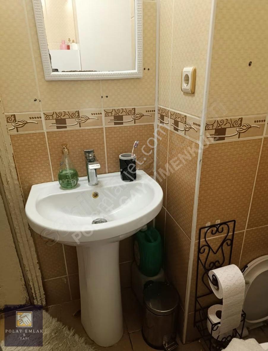 Satılık Daire 2+1 Arakat Kapalı Mutfak Cadde Üzeri Balkonlu - Görsel 3