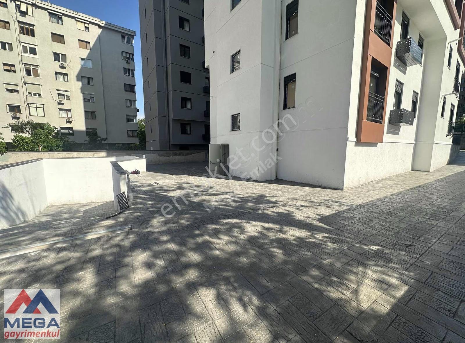 Feneryolu Marmaray Karşısı Kumbaracılar Sokak Sıfır Binada 3+1 - Görsel 12