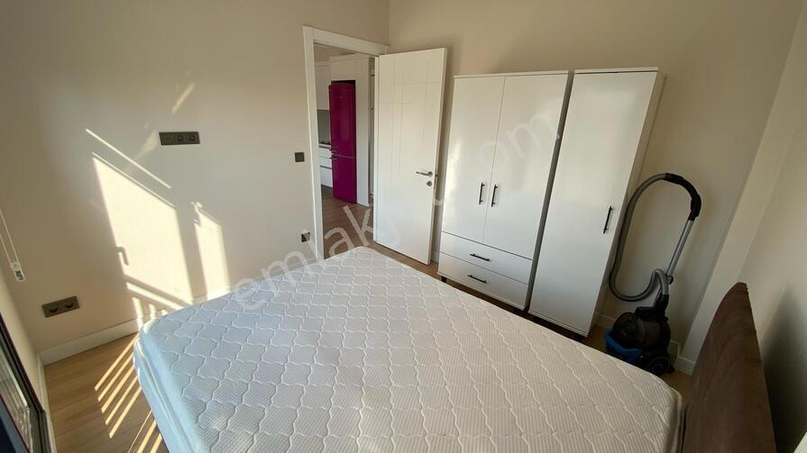 Bornova Kılıçoğlı Koşay Rezidansta-eşyalı-manzaralı-kiralık 1+1 - Görsel 20