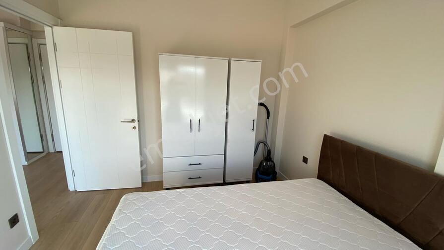 Bornova Kılıçoğlı Koşay Rezidansta-eşyalı-manzaralı-kiralık 1+1 - Görsel 21