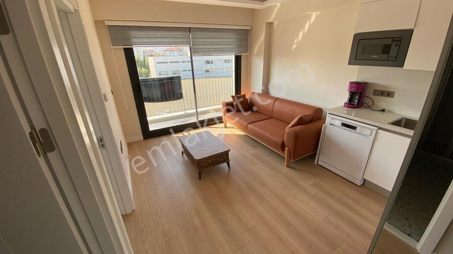 Bornova Kılıçoğlı Koşay Rezidansta-eşyalı-manzaralı-kiralık 1+1 - Görsel 6