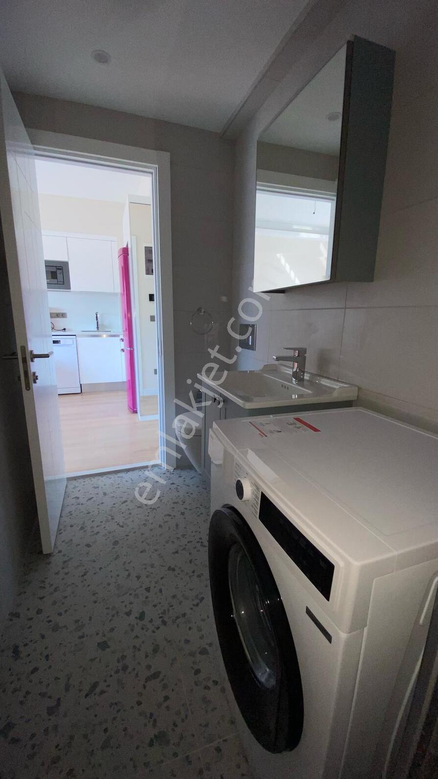 Bornova Kılıçoğlı Koşay Rezidansta-eşyalı-manzaralı-kiralık 1+1 - Görsel 17