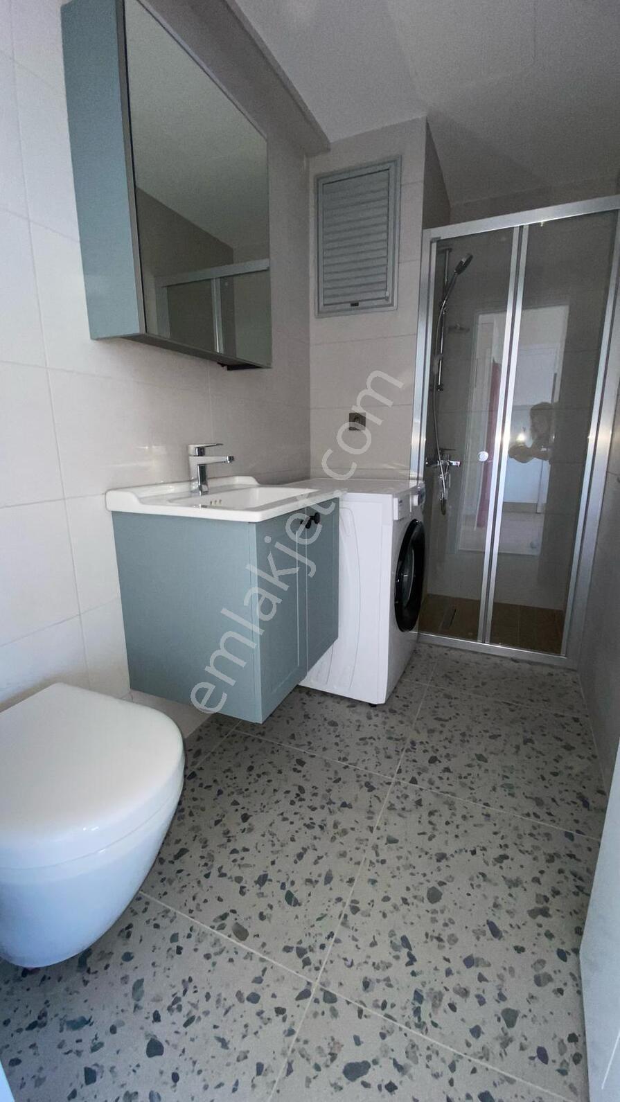 Bornova Kılıçoğlı Koşay Rezidansta-eşyalı-manzaralı-kiralık 1+1 - Görsel 16