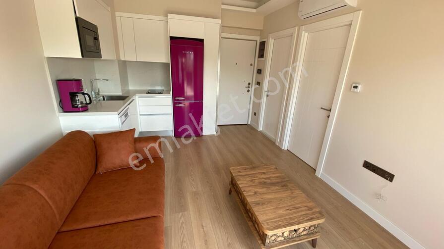 Bornova Kılıçoğlı Koşay Rezidansta-eşyalı-manzaralı-kiralık 1+1 - Görsel 10