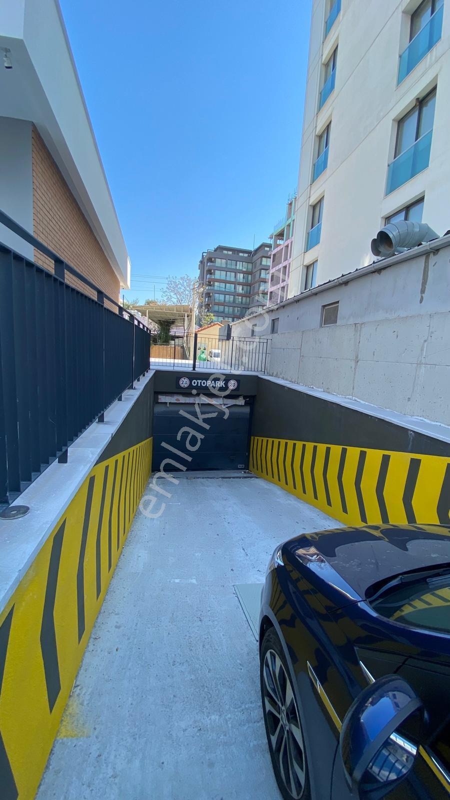 Bornova Kılıçoğlı Koşay Rezidansta-eşyalı-manzaralı-kiralık 1+1 - Görsel 34