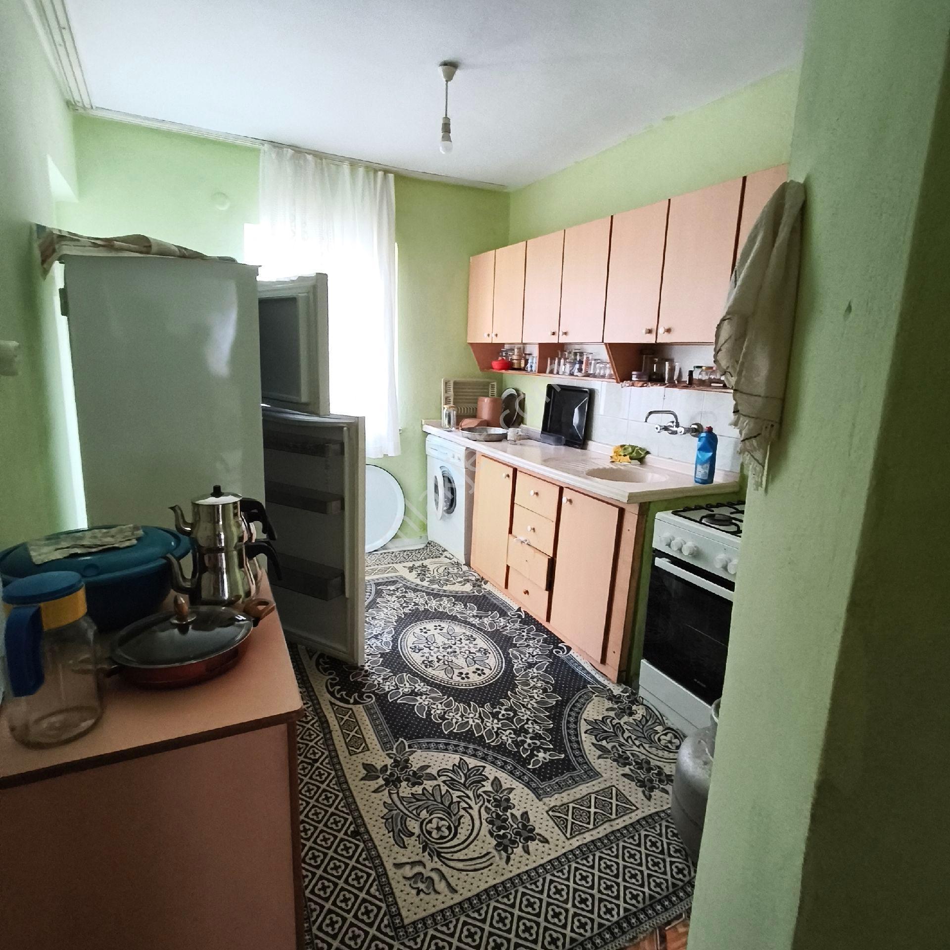Satılık Derçine De Bahçeli Toki Evi 2 Ci Kat - Görsel 9