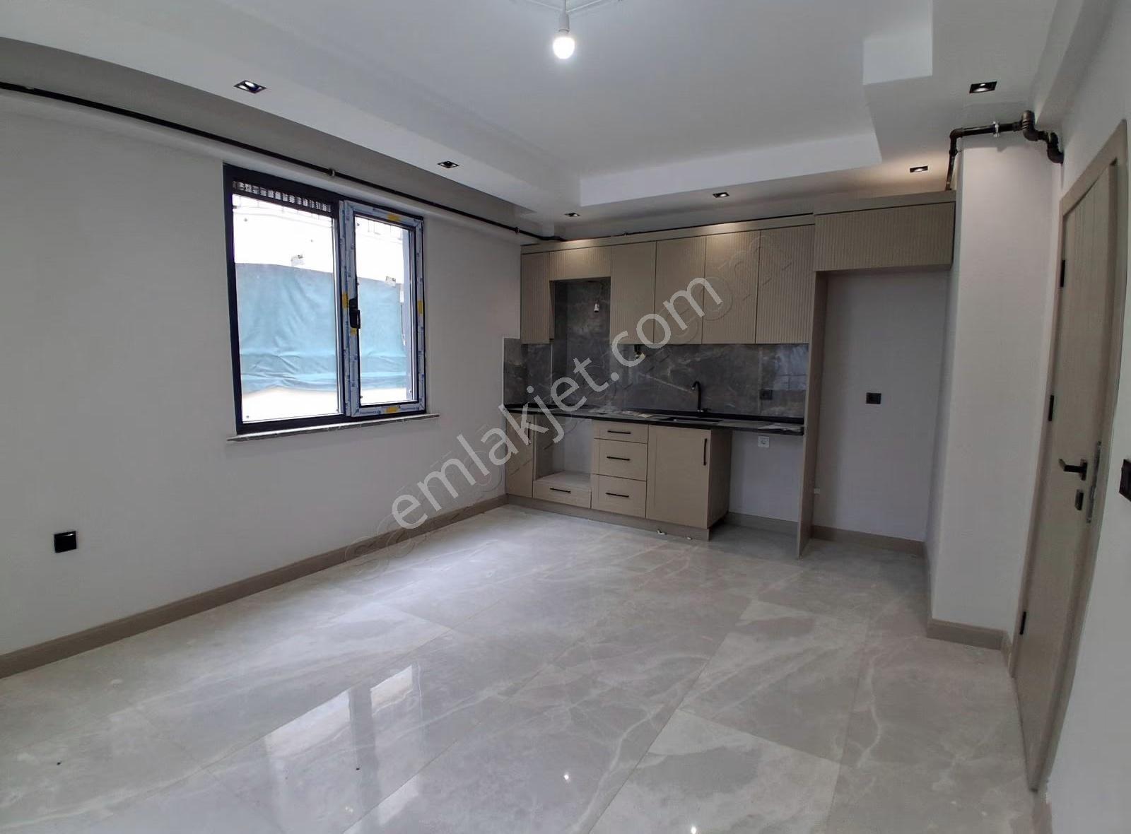 Çiflikköy'de 2+1 Ara Kat Sıfır Kiralık Daire - Görsel 7