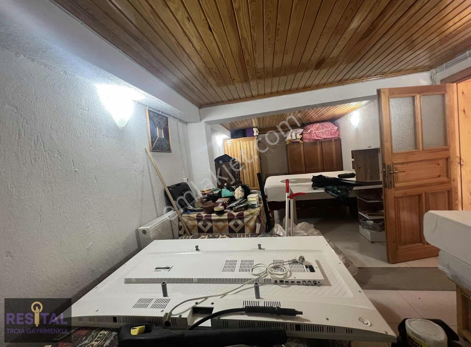 Gökçeada Merkez'de Tarihi Rum Evi 4+2 İki Ayrı Yaşam Alanı - Görsel 17